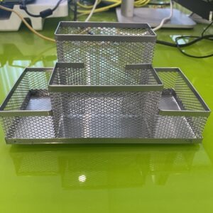 Kệ đựng bút 4 ngăn